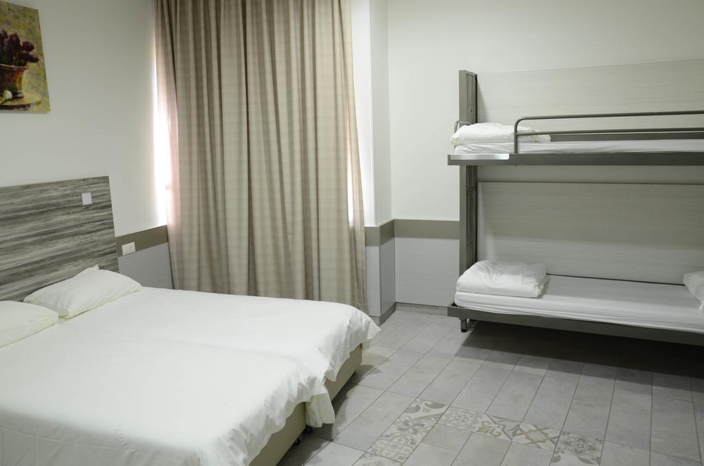 Hi - Pkiin Hostel Buqei'a Eksteriør billede